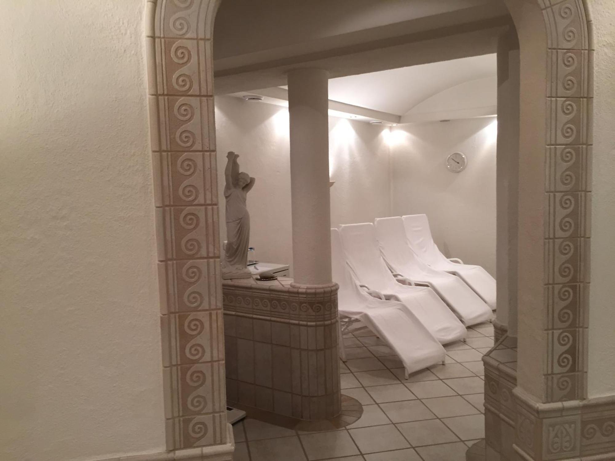 Hotel Angelika 圣安东阿尔贝格 外观 照片