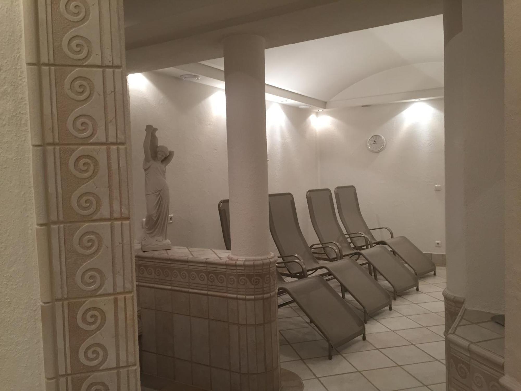 Hotel Angelika 圣安东阿尔贝格 外观 照片